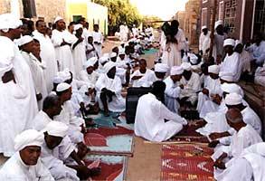تجمع أهالي في مجلس نوبي